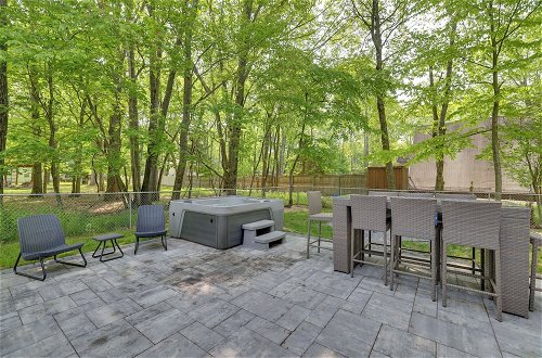 Photo 27 - Poconos Family Getaway w/ Fire Pit & 2 Game Rooms
