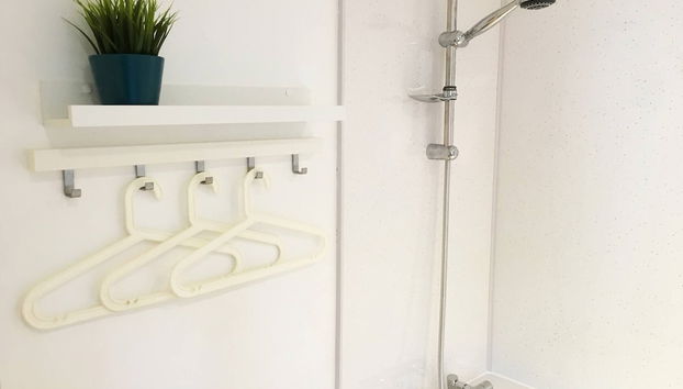 Dusche im Bad