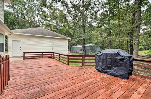 Photo 20 - Modern Montgomery Home W/backyard, Deck, & Grill