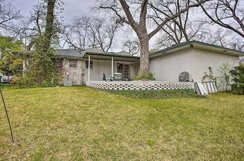 Photo 14 - Creekside Home w/ Patio & Grill: 17 Mi to Dallas