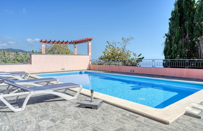 Villa Mendonça, a Home in Madeira - Foto 1