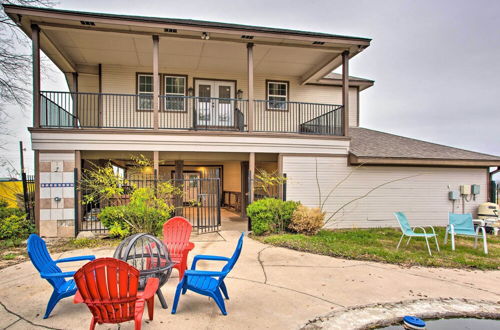 Photo 5 - Spacious Vacation Home: 10 Mi to Lavon Lake