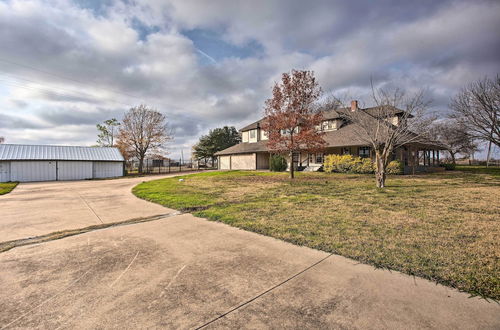 Photo 17 - Spacious Vacation Home: 10 Mi to Lavon Lake