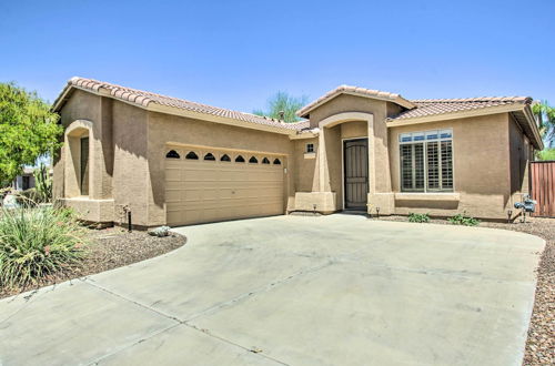 Photo 23 - North Phoenix Home w/ Community Pools