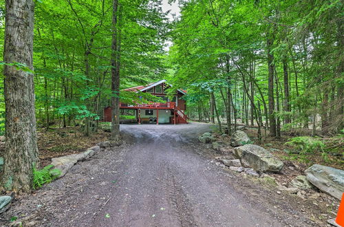 Photo 3 - Poconos Cabin < 11 Mi to Tobyhanna State Park