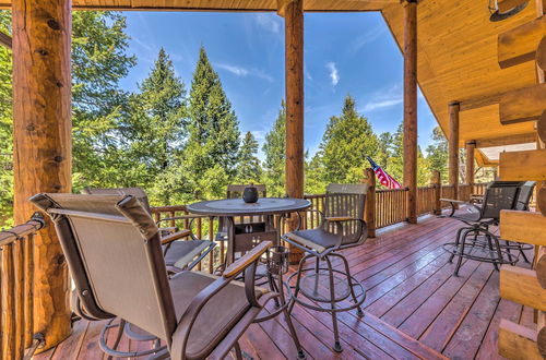 Foto 1 - Quiet Ruidoso Cabin w/ Deck & Private Hot Tub