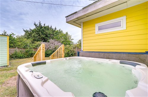 Foto 25 - Surf City Vacation Rental w/ Hot Tub