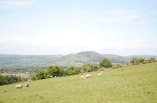 Photo 26 - Brambles Farm Peak District Lodge