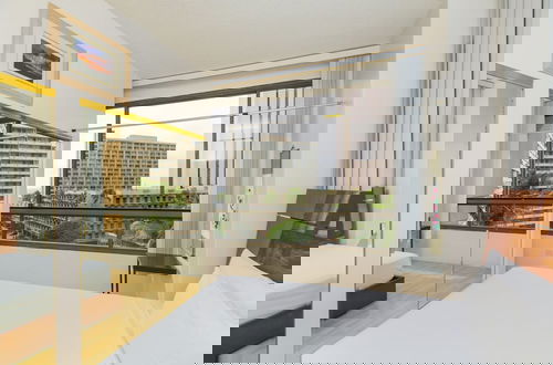 Foto 23 - Spacious Condos with Private Balcony at Discovery Bay - Free Wifi, Near Beaches!