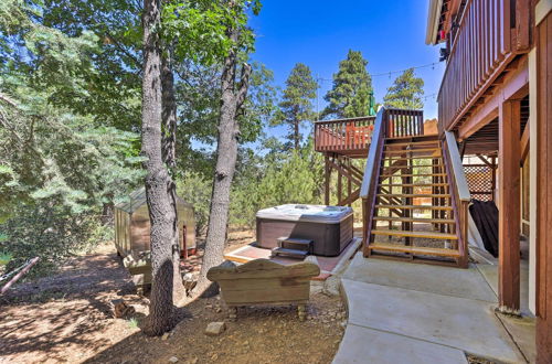 Photo 21 - Spacious Mountain Retreat - 5 Mi to Big Bear Lake