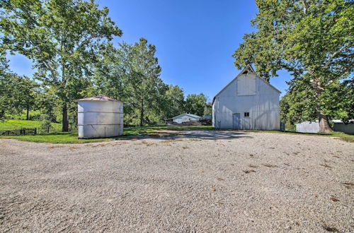 Foto 6 - Peaceful Guest Home w/ Patio on 152-acre Farm