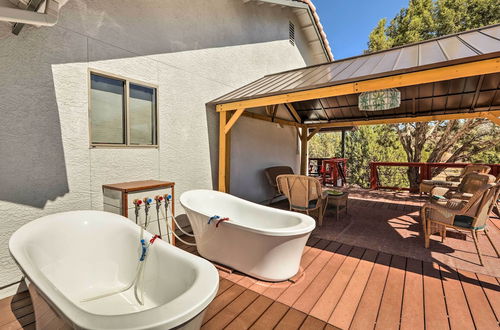 Photo 33 - Stunning West Sedona Retreat: Deck & Soaking Tubs