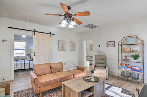 Photo 14 - Modern Kanab Home: Fire Pit, Red Rock Views