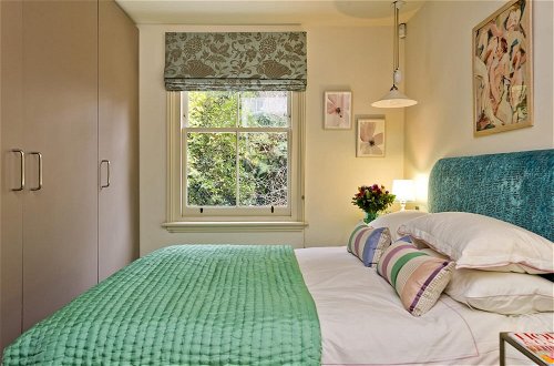 Photo 18 - Charming 1 Bed Flat Chelsea