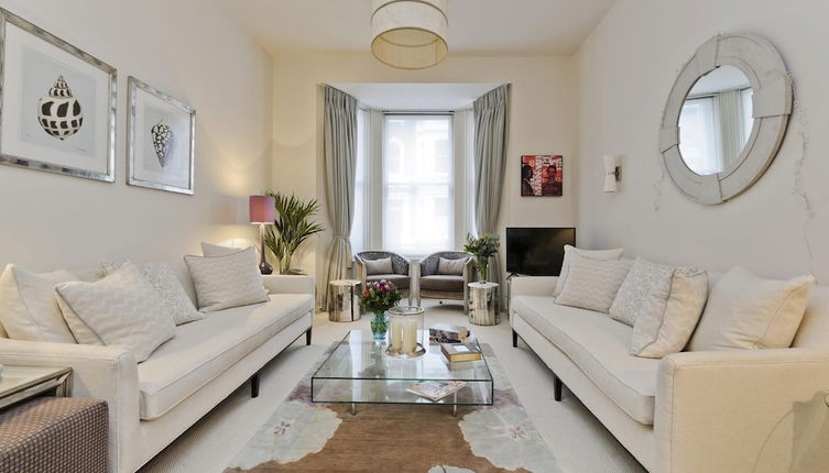 Photo 1 - Charming 1 Bed Flat Chelsea