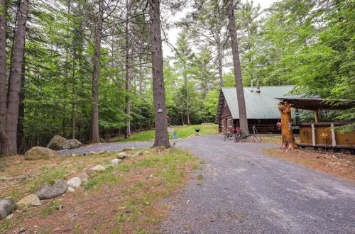 Foto 7 - Cozy Elizabethtown Cabin w/ Fire Pit