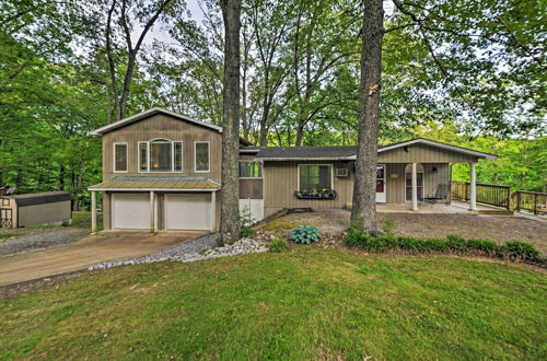 Photo 9 - Lake Barkley Home: Private Dock, Kayaks, Fire Pit