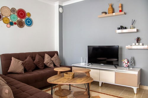 Photo 5 - Spacious and Furnished Flat Next to Beach in Didim