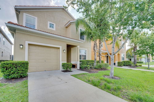 Photo 14 - Spacious Resort Home w/ Pool - 11 Mi to Disney