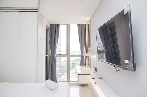 Photo 2 - Comfort And Nice 1Br Apartment At Gold Coast
