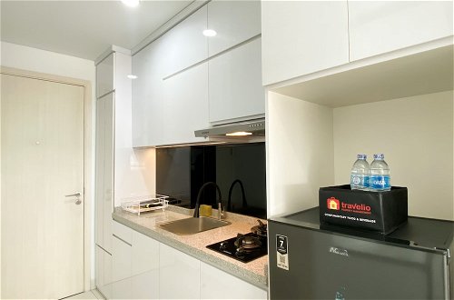 Photo 6 - Simply Look Studio Room At Patraland Urbano Apartment