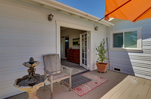 Photo 15 - Beautiful South Oceanside Bungalow: 1 Mi to Beach