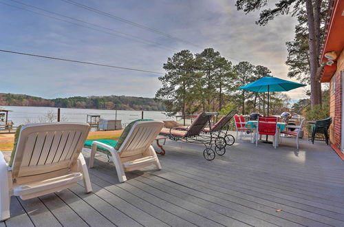 Photo 2 - Lakeside Pleasure Island Cabin w/ Deck & Gas Grill