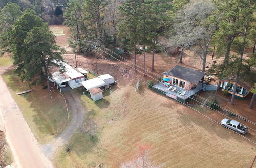 Photo 14 - Lakeside Pleasure Island Cabin w/ Deck & Gas Grill