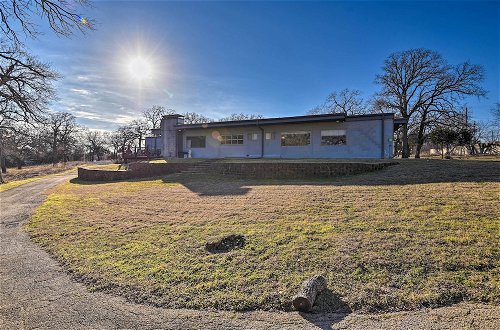 Photo 13 - Lewisville Ranch House for Rent on 5 Acres