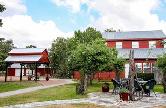 Photo 1 - 'ark Bunkhouse' Fredericksburg Hideaway w/ Hot Tub