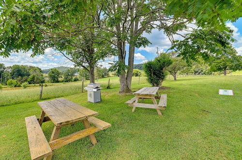 Photo 20 - Charming Kentucky Farmhouse w/ Fire Pit & Grill