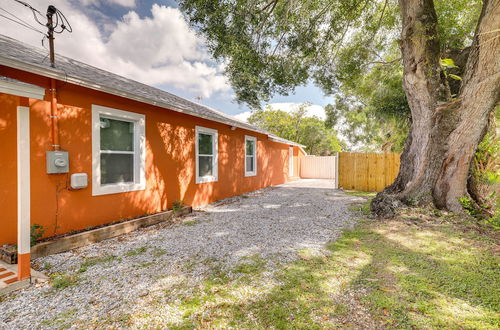 Foto 4 - Dog-friendly Tampa Vacation Rental w/ Fenced Yard