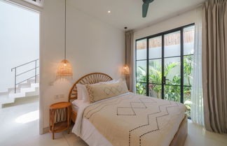 Photo 3 - Puri Senang - Luxury & comfort 4BR Pool Villa near Berawa Beach