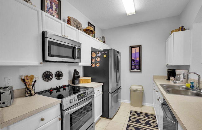 2302 Silver Palm dr Unit 103 - Photo 9