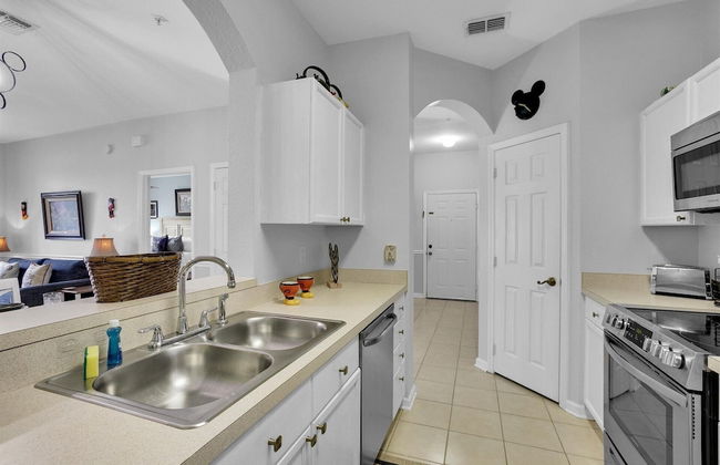 2302 Silver Palm dr Unit 103 - Photo 8