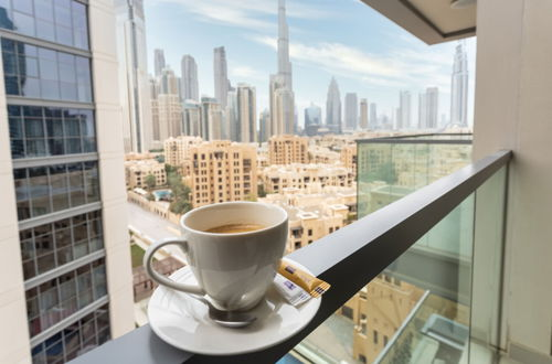 Photo 18 - Waves - Chic Apartment With Dubai Skyline Views