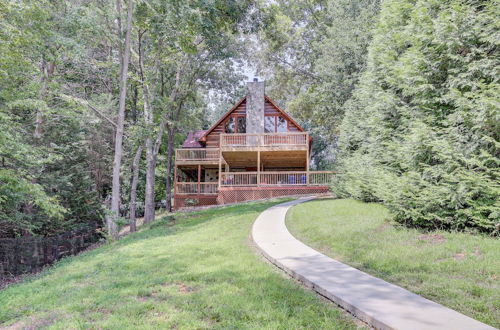 Photo 19 - 'cove Life at Tellico Lake' Cabin w/ Hot Tub, Dock