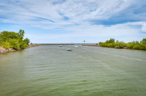 Photo 9 - Cozy Irondequoit Home on Lake Ontario