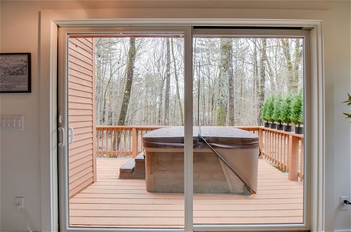 Photo 5 - North Conway Townhome w/ Private Hot Tub