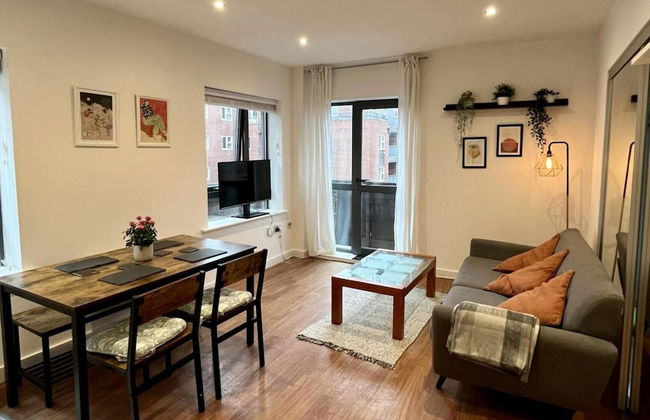 Cosy, Bright and Central Flat for Work and Holiday - Photo 6