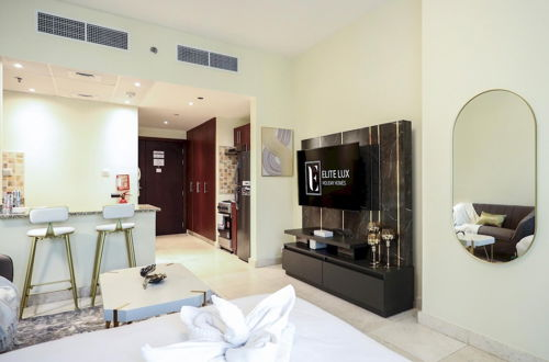 Foto 6 - Elite LUX Holiday Homes - Stylish Comfortable Studio in Business Bay Dubai