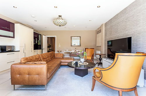 Foto 11 - Stunning Flat in the Heart of Parsons Green