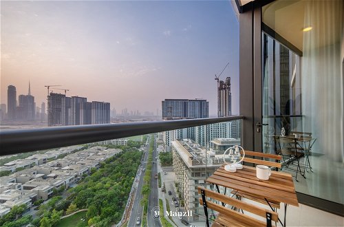 Foto 11 - Manzil - Sleek 1BR nr Downtown w Burj views