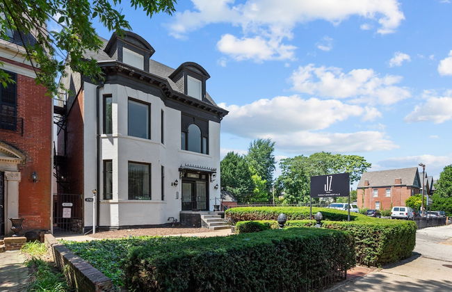 Historic Haven | JZ Vacation Rentals - Foto 25