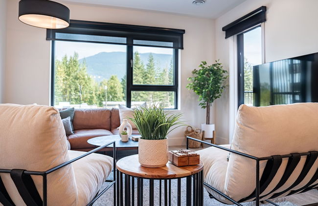 Huckin' Harry's by Revelstoke Vacations - Foto 30
