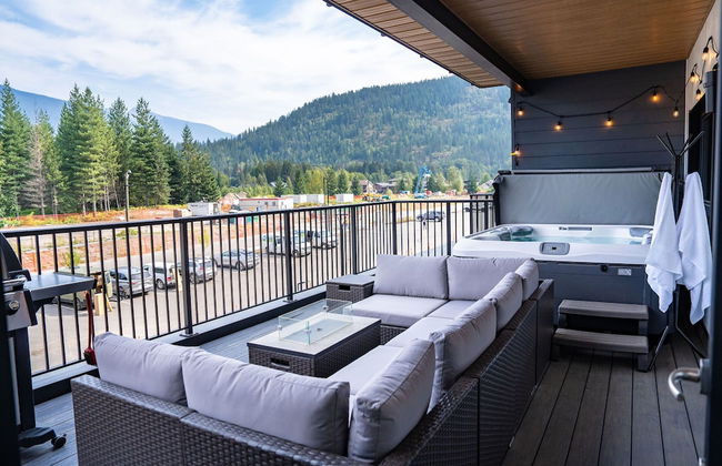 Huckin' Harry's by Revelstoke Vacations - Foto 43