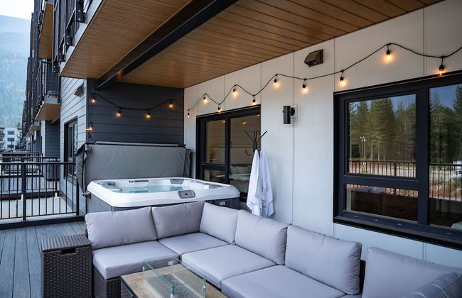 Huckin' Harry's by Revelstoke Vacations - Foto 32