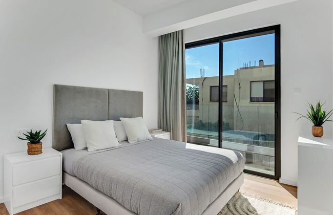 Sanders Olive - Chic 2-bdr Apt With Shared Pool - Foto 2
