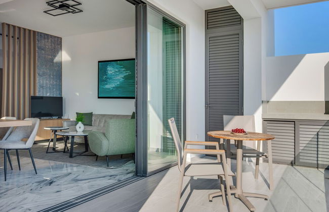 Sanders Olive - Chic 2-bdr Apt With Shared Pool - Foto 11