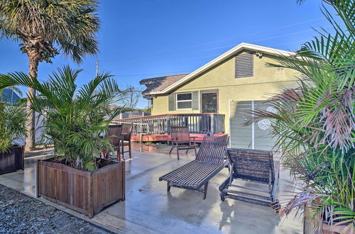 Photo 25 - Vibrant Dunedin Getaway w/ Furnished Patio